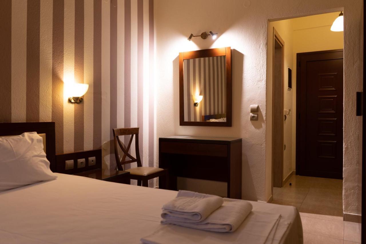 Hotel Zeus 阿菲托斯 外观 照片