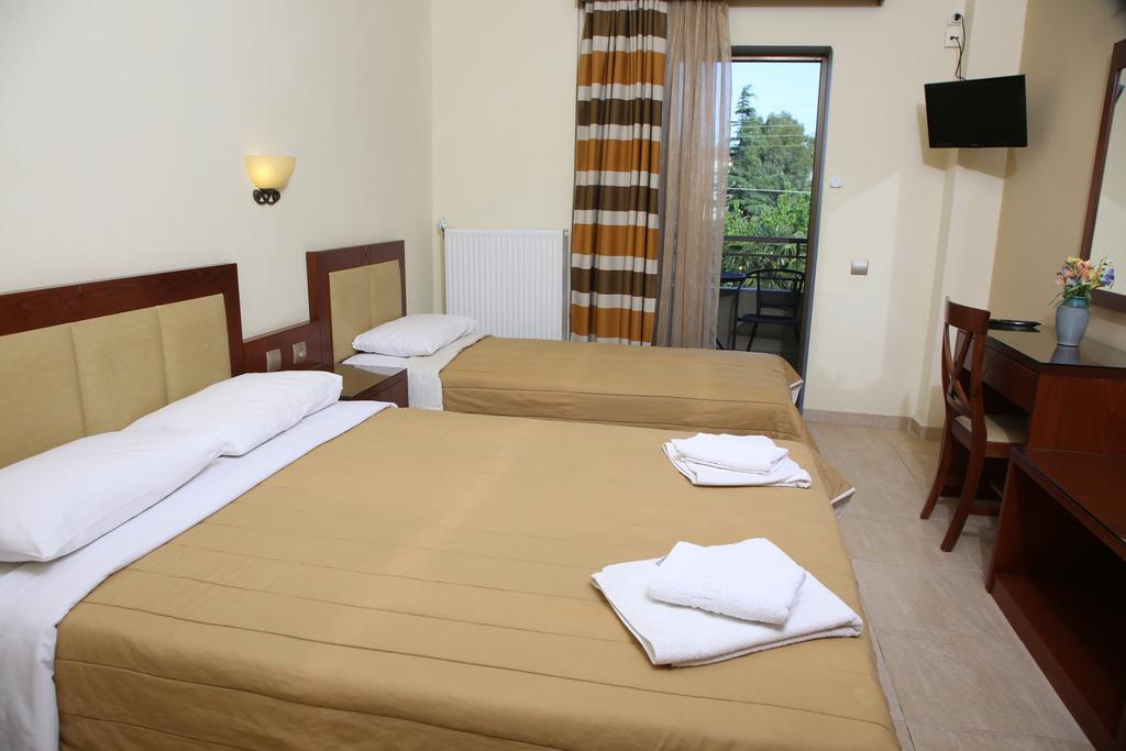Hotel Zeus 阿菲托斯 外观 照片